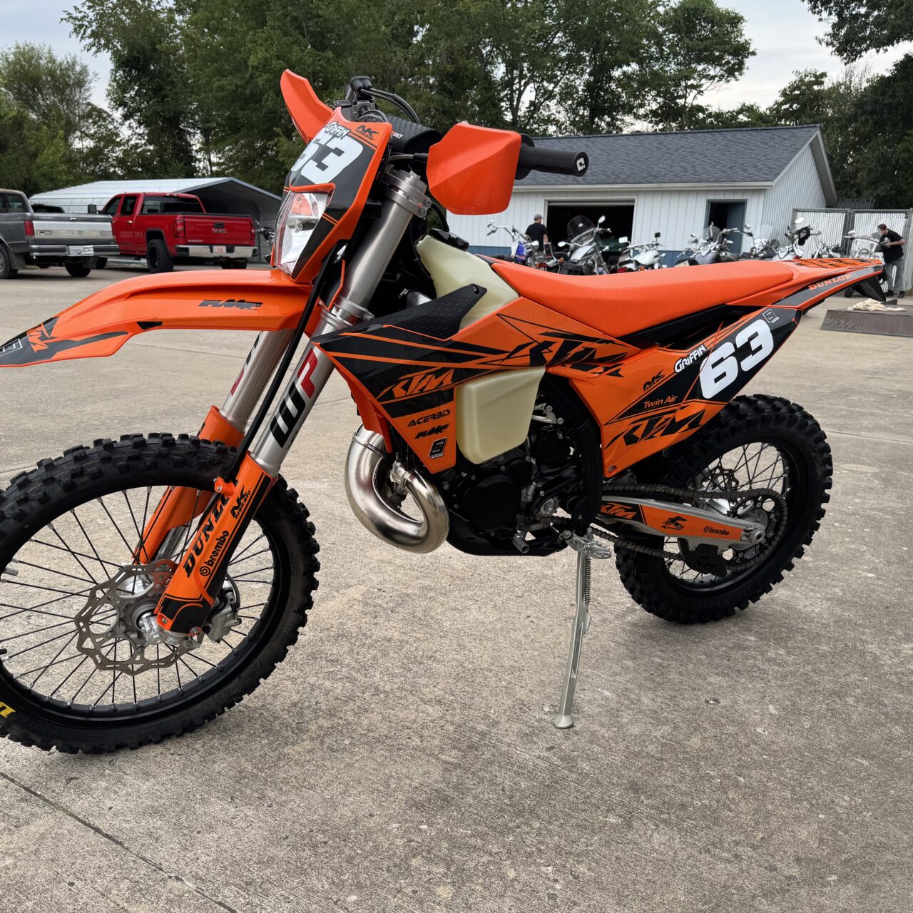 2024 KTM 250 XC-W  ONLY 10.2 hours!