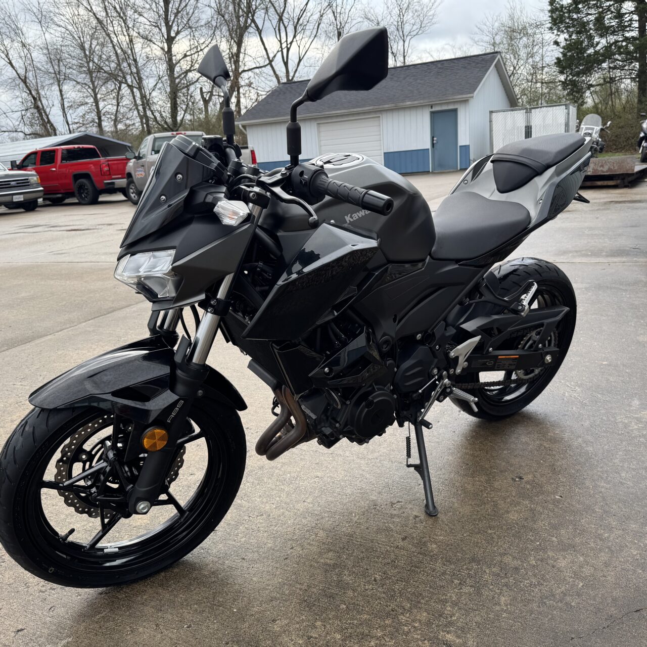 2023 Kawasaki Z400