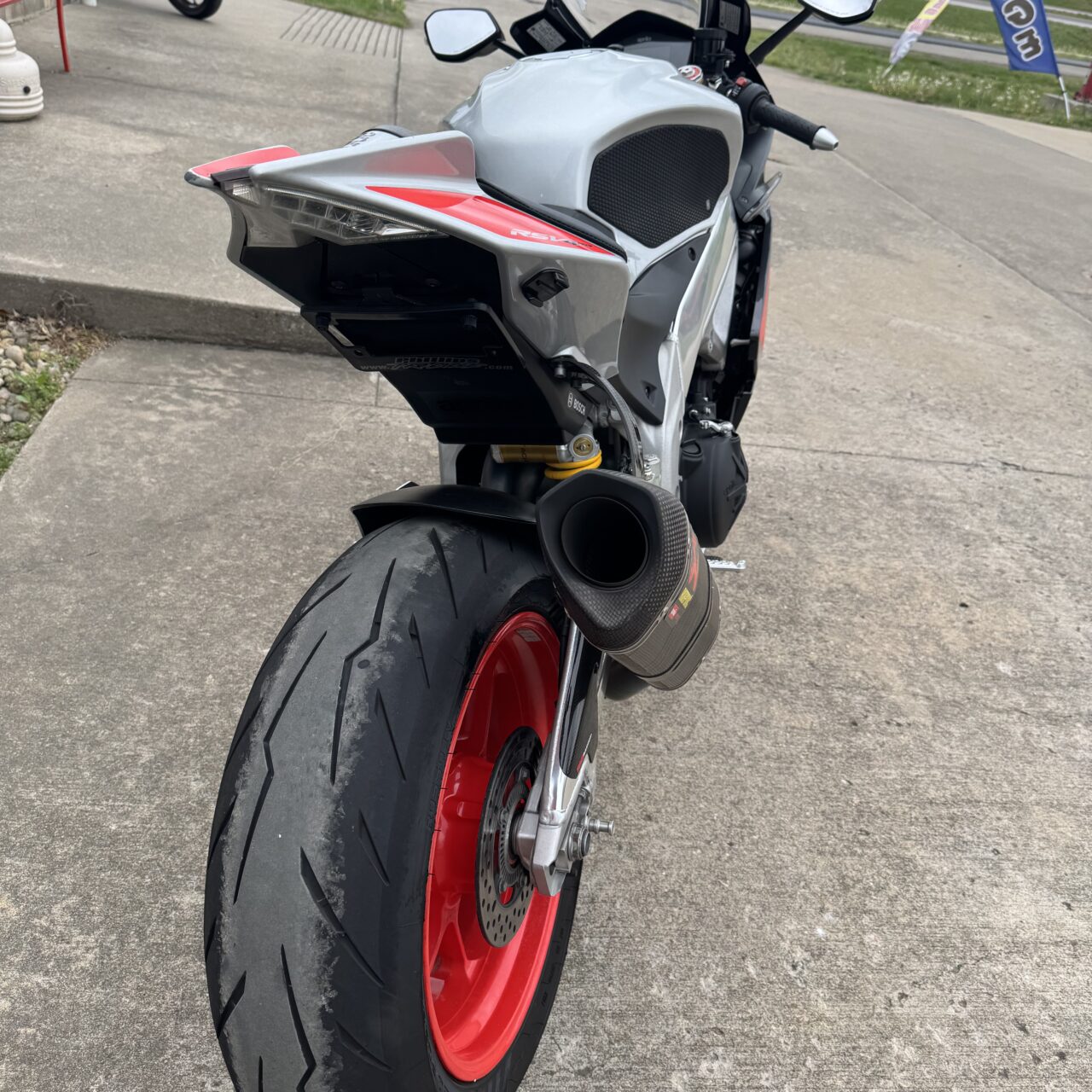 2018 Aprilia RSV4RR 1000cc