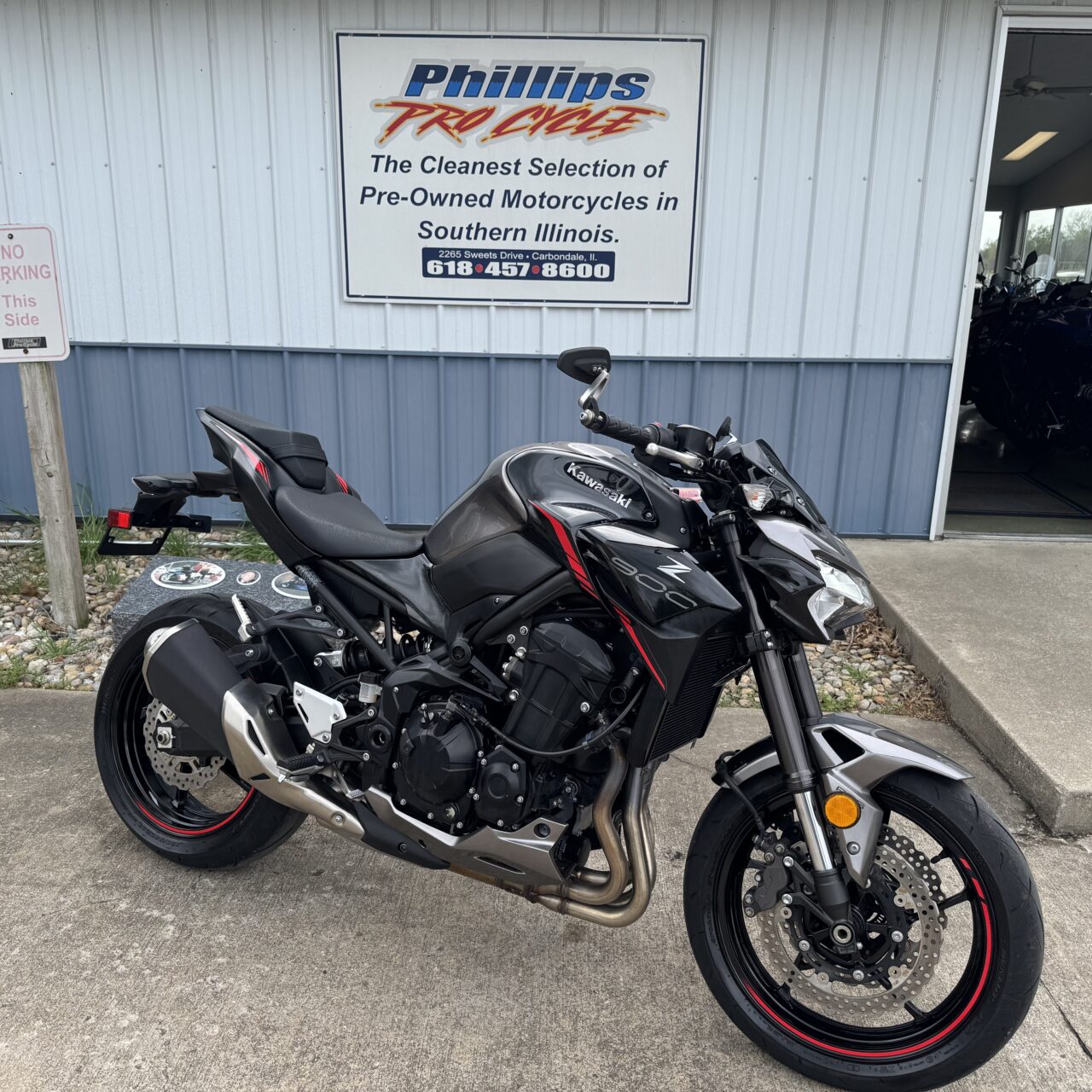 2023 Kawasaki Z900 ABS w/Only 337 Miles!
